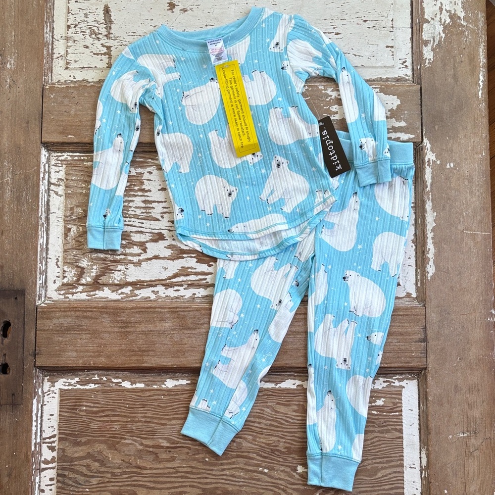 Kidtopia Blue Polar Bear Pajama Set - NEW